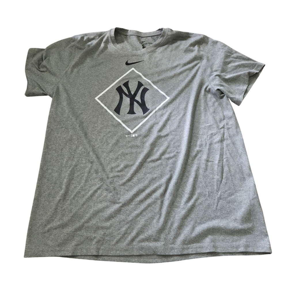 Nike New York Yankees Dri-FIT T-Shirt Mens XL Gray MLB Graphic Tee Heathered